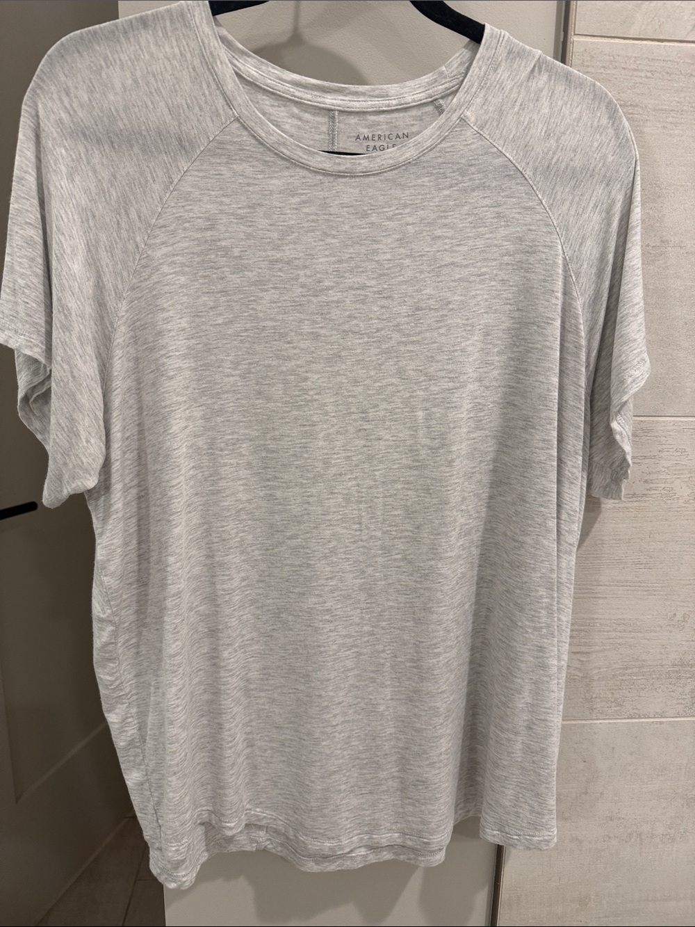 AMERICAN EAGLE SOFT & SEXY TEE